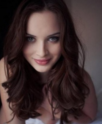 Со мной ты сможешь окунуться в мир наслаждения и удовольствия, о котором ты всегда мечтал. Мои услуги настолько широки, что я смогу удовлетворить любые из твоих фантазий. Забудь обо всех проблемах и стрессе, позволь мне побаловать тебя, как никто другой. Мои клиенты всегда остаются довольными и возвращаются ко мне снова и снова. 🌟 Я гарантирую тебе полное удовлетворение и незабываемые моменты в моих объятиях. Посмотри мои фото, чтобы увидеть, насколько сексуальной я могу быть. 🔥 Жду от тебя звонка, чтобы мы могли провести время, о котором будешь мечтать еще долгое время. До скорой встречи в Москве! 💋 8314, 23 года